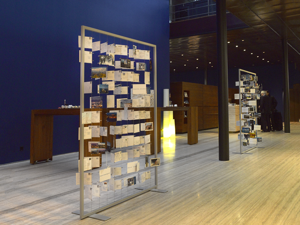 Individueller "Karten"-Ständer